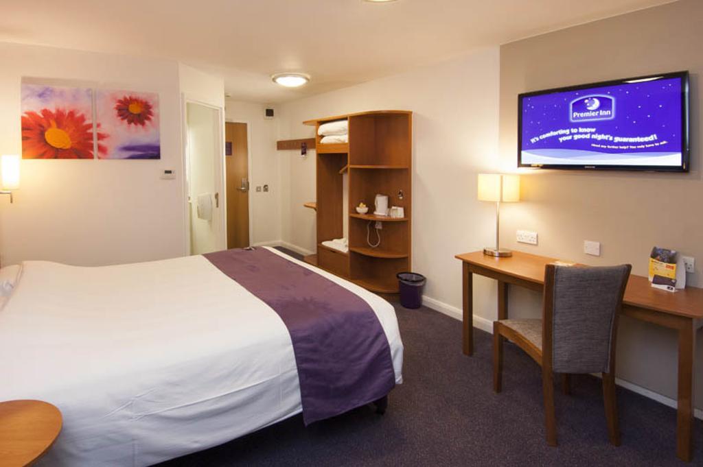 Premier Inn Dover - A20 Exterior photo